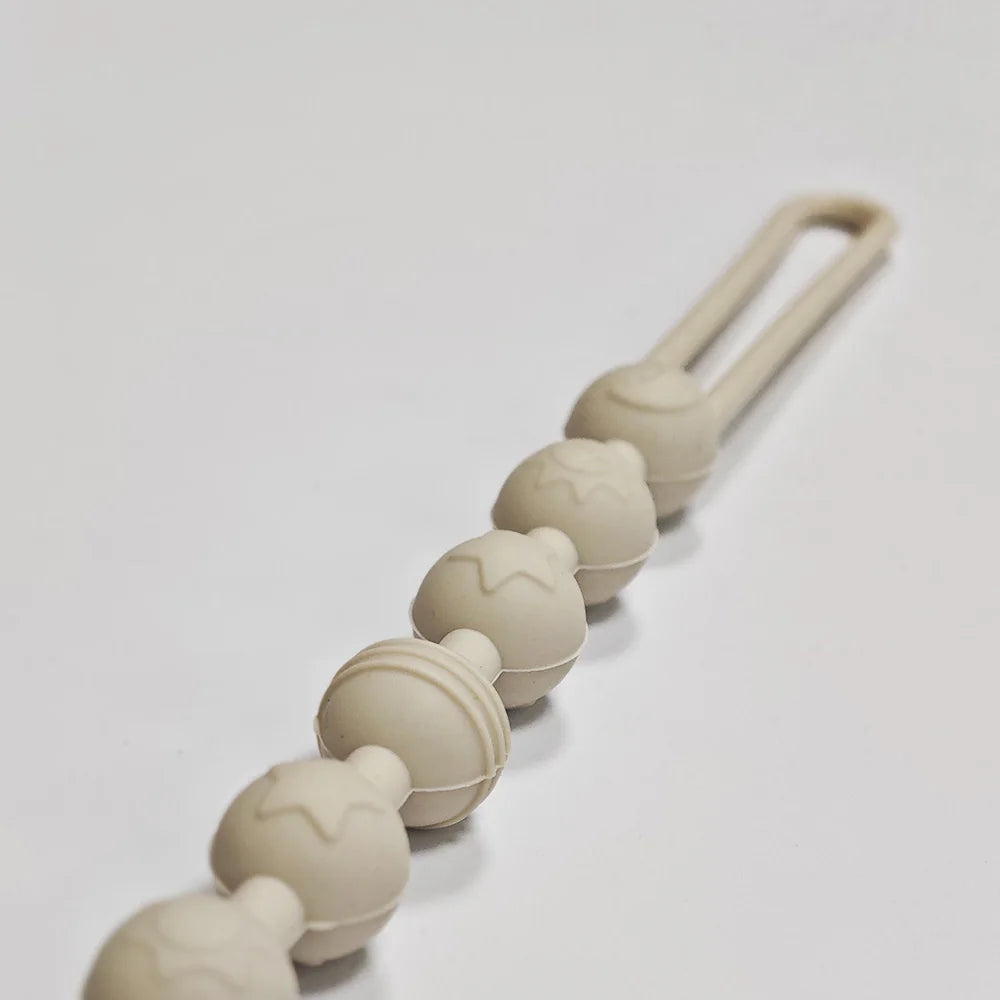 Attache tétine bébé bois et silicone